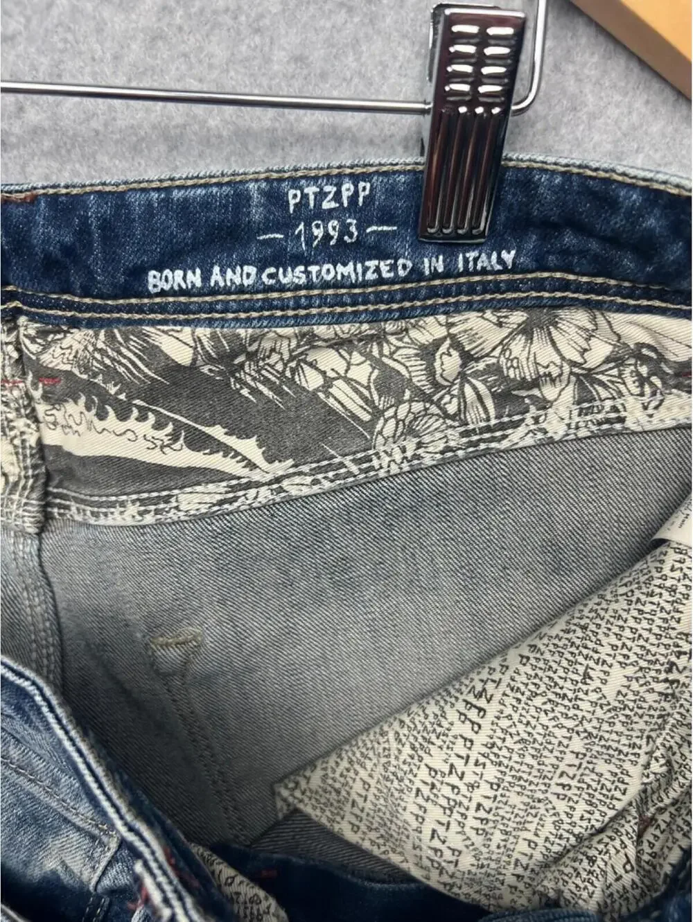 90s Vintage Patrizia Pepe PTZPP 1993 Stone Wash Straight Leg Jeans Mens Size 30